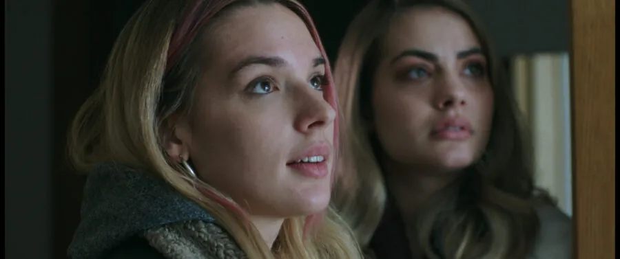 Hallway to nowhere - Studio Corvus 